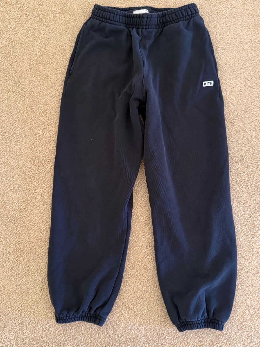 KITH KIDS CLASSIC BLACK NELSON SWEATS-SIZE L (10/12)